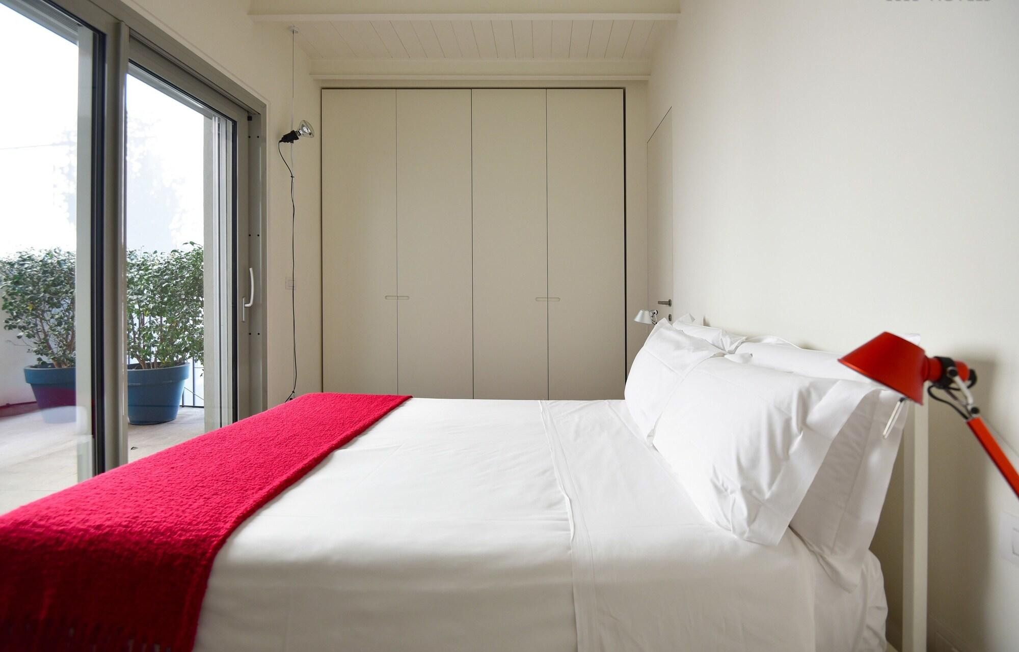 Milan Design Suites Экстерьер фото
