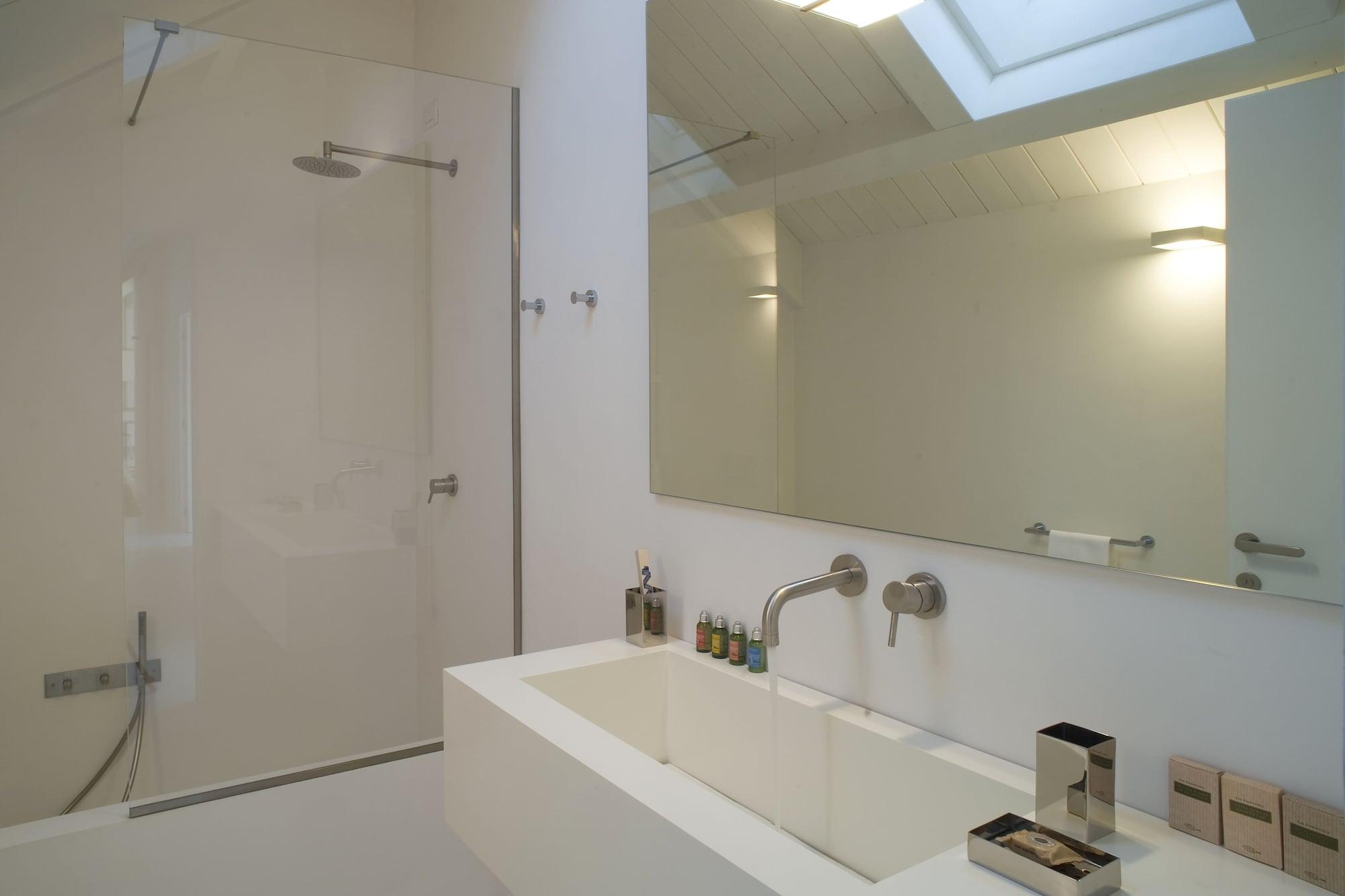 Milan Design Suites Экстерьер фото