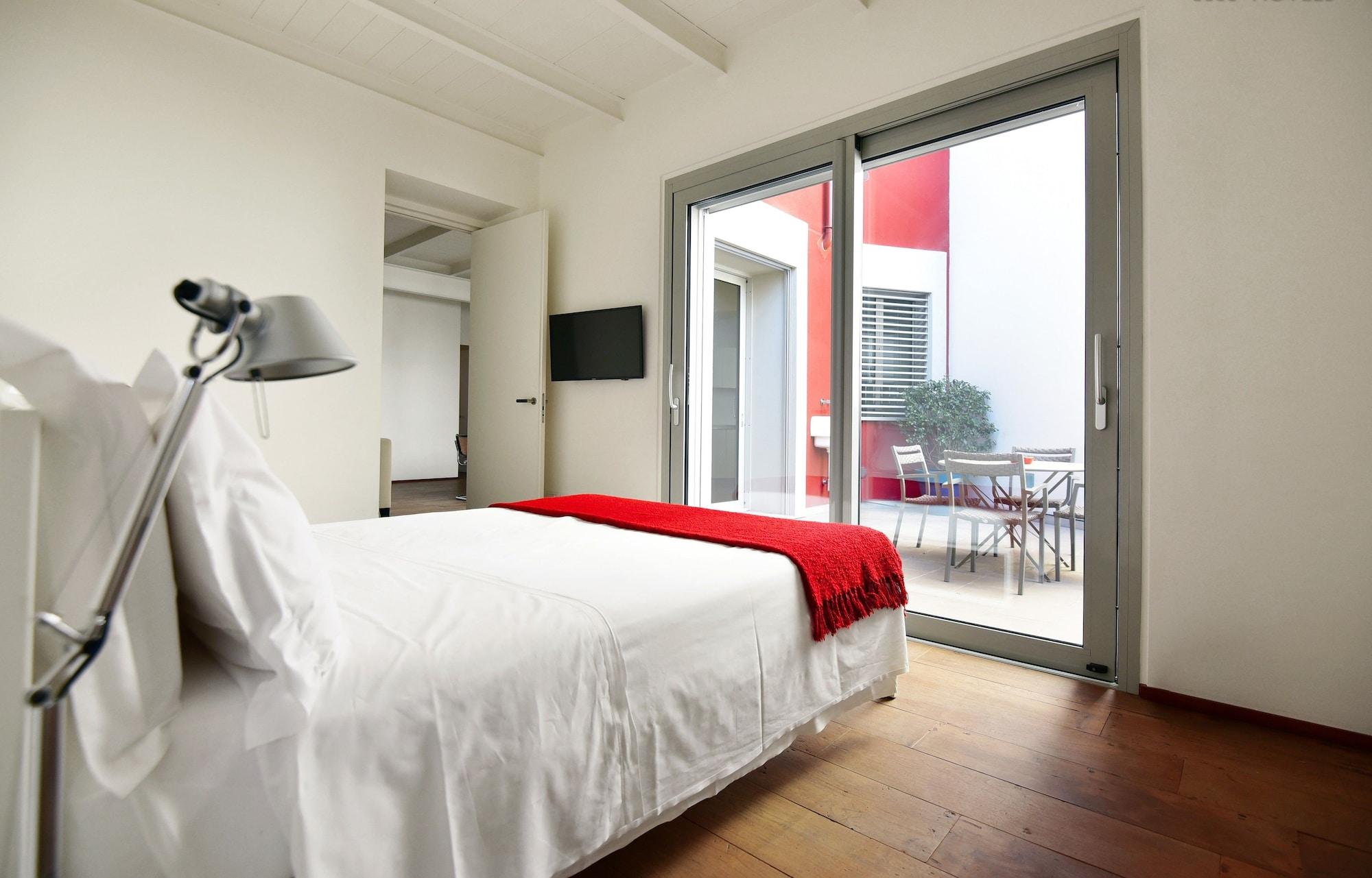 Milan Design Suites Экстерьер фото